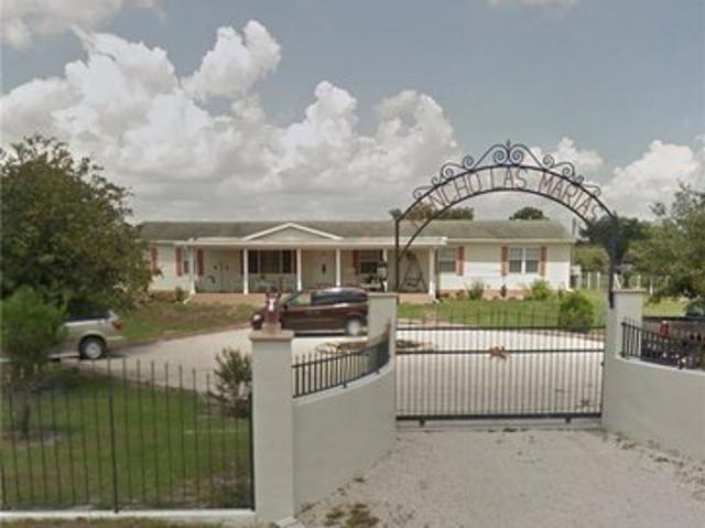 House for sale in Clewiston, Florida