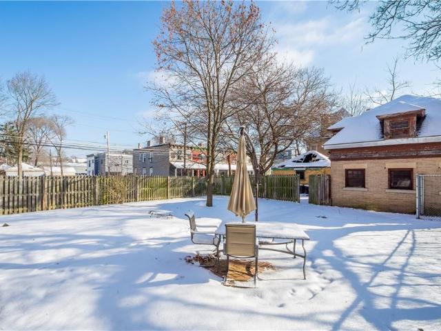 House for sale in Pittsburg, Pennsylvania