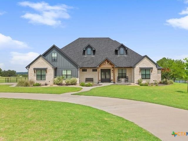 House for sale in Gatesville, Texas