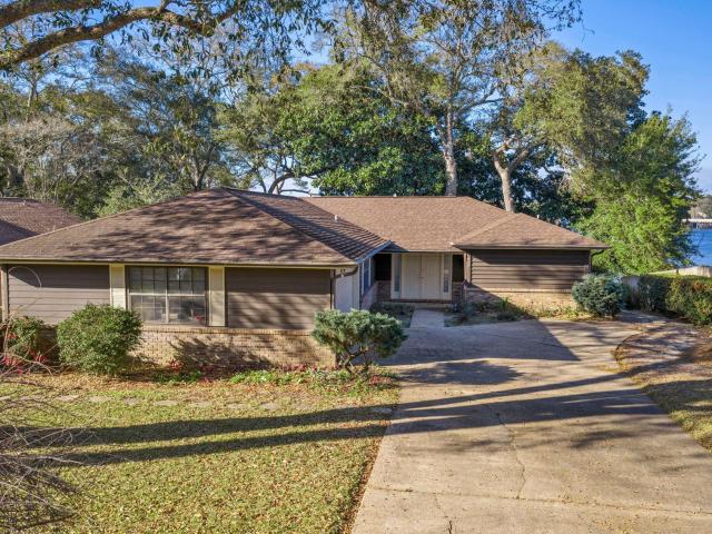 House for sale in Niceville, Florida