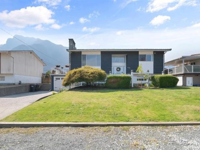 House for sale in Hope, British Columbia