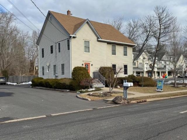 House for sale in Gillette, New Jersey