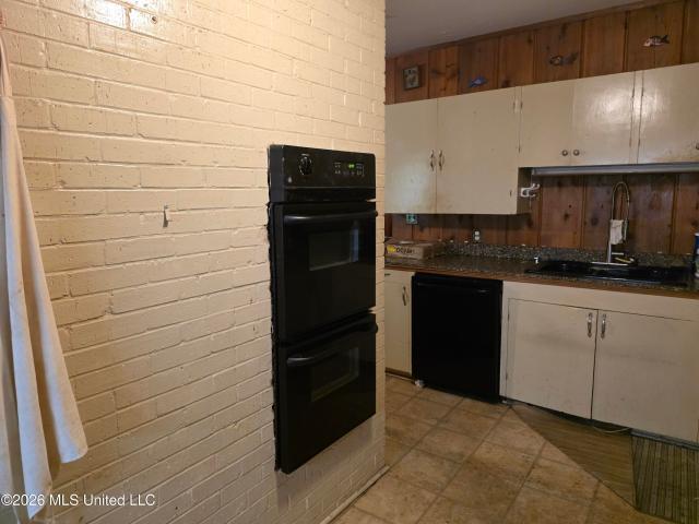 House for sale in Mccomb, Mississippi