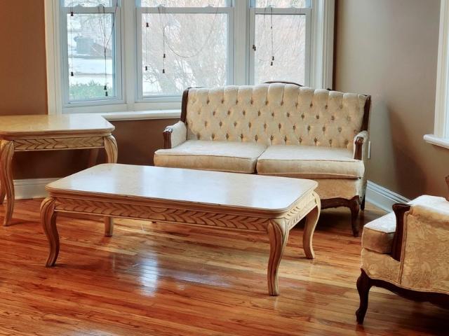 House for sale in Winthrop Harbor, Illinois
