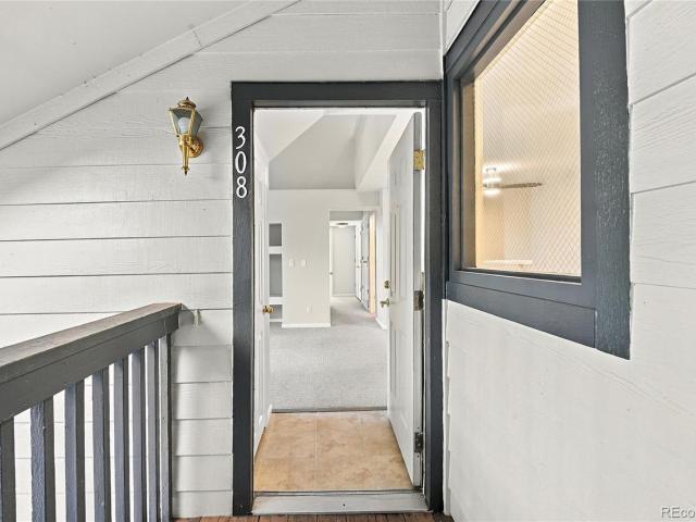 Condo for sale in Arvada, Colorado
