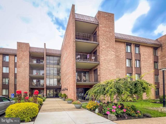 Condo for sale in Philadelphia, Pennsylvania
