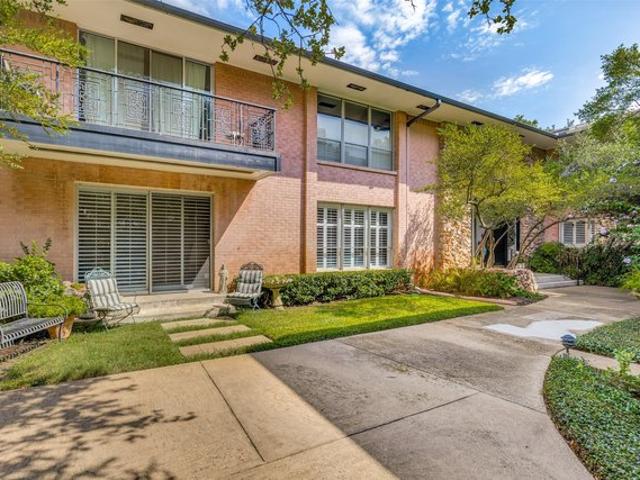 Condo for sale in Dallas, Dallas County