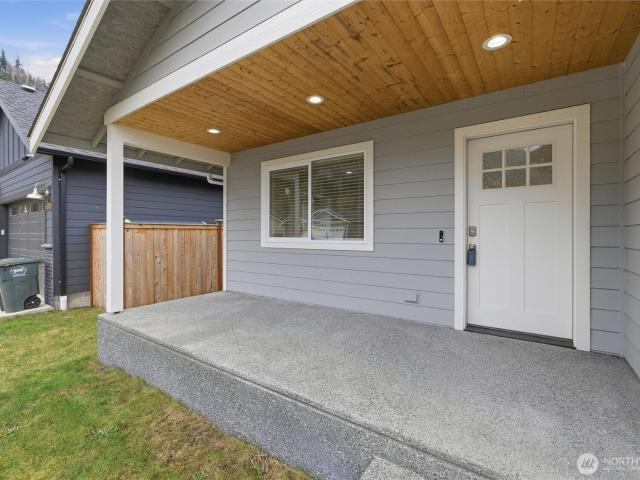House for sale in Deming, Washington