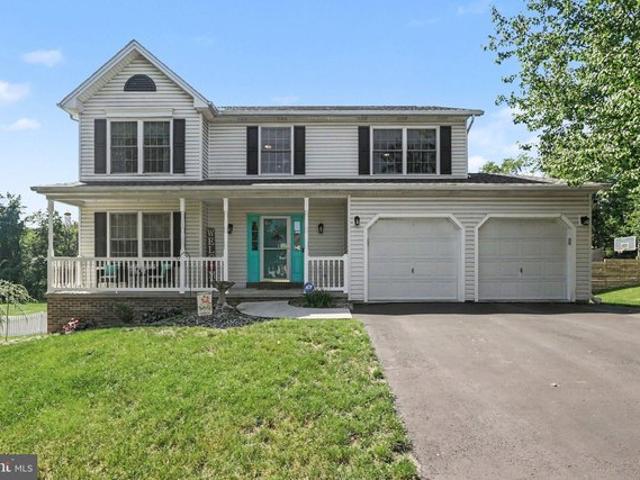 House for sale in Cumberland, Pennsylvania