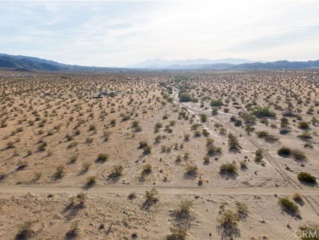 Land for sale in Joshua Tree, California