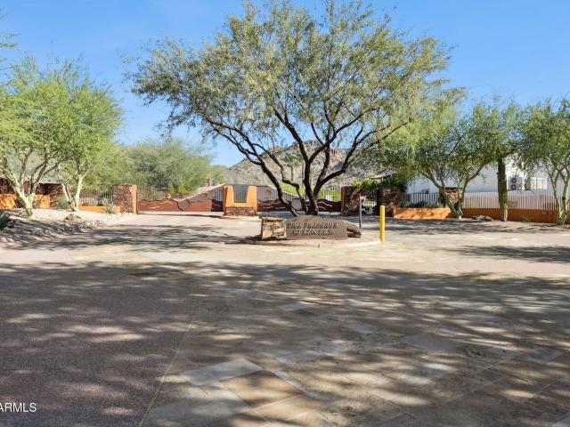 Land for sale in Paradise Valley, Arizona