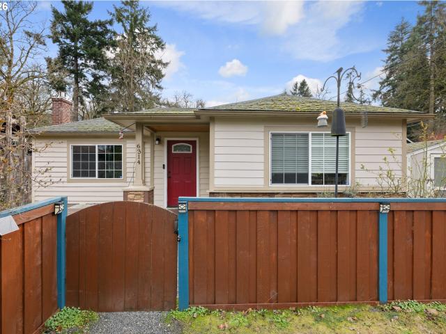 House for sale in Oregonia
