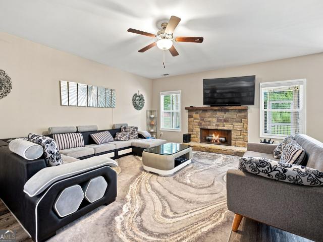 House for sale in Lula, Hall County