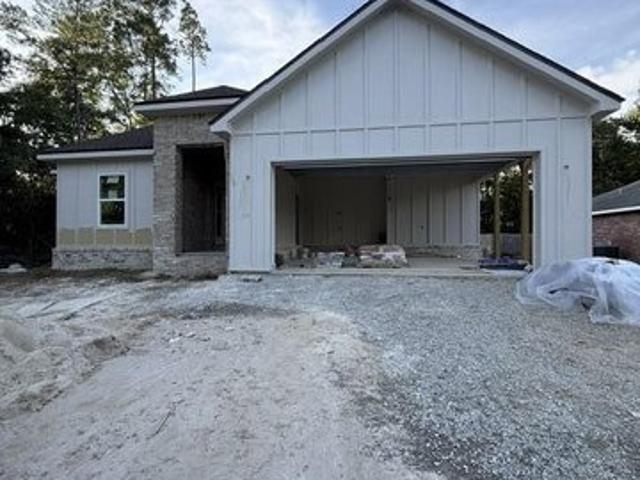 House for sale in Diamondhead, Mississippi