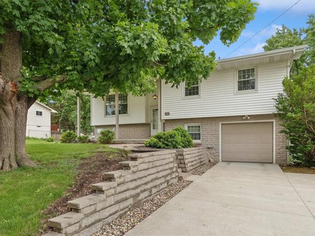 House for sale in Windsor Heights, Iowa