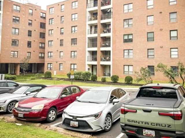 Condo for sale in Gibsonton, Maryland