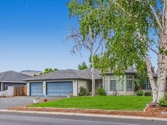 House for sale in Oregonia