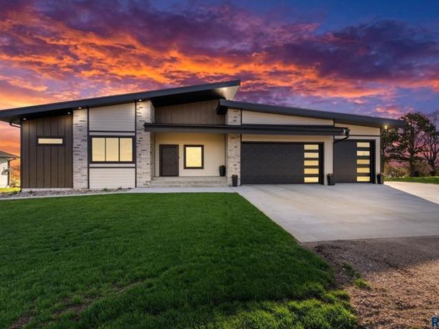 House for sale in Wentworth, South Dakota
