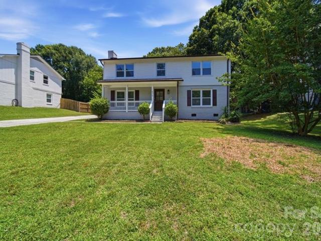 House for sale in Mecklenburg, North Carolina
