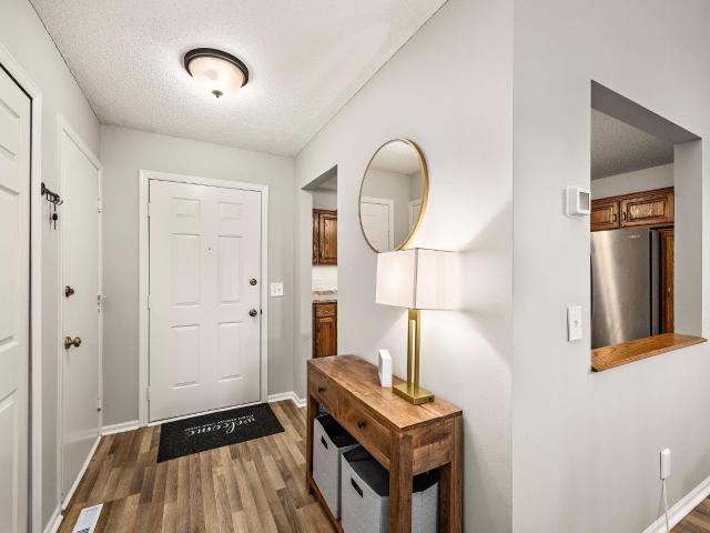 House for sale in Carver Beach, Chanhassen