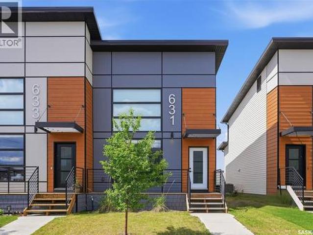 House for sale in Saskatoon, Saskatchewan