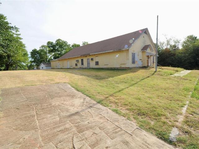 Commercial for sale in Denison, Texas