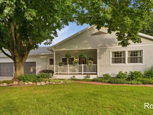 House for sale in Jenison, Michigan
