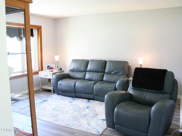 House for sale in Mount Washington, Kentucky