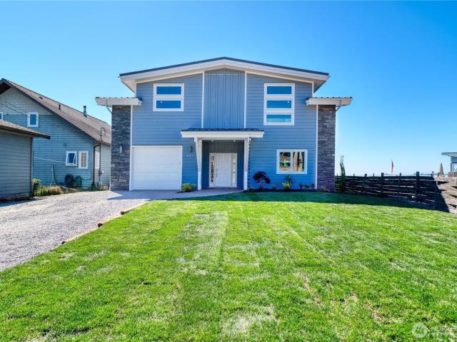 House for sale in Point Roberts, Washington