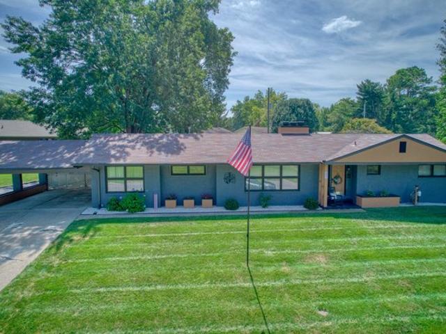 House for sale in Herrin, Illinois