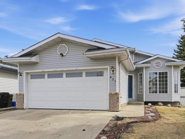 House for sale in Wedgewood, Alberta