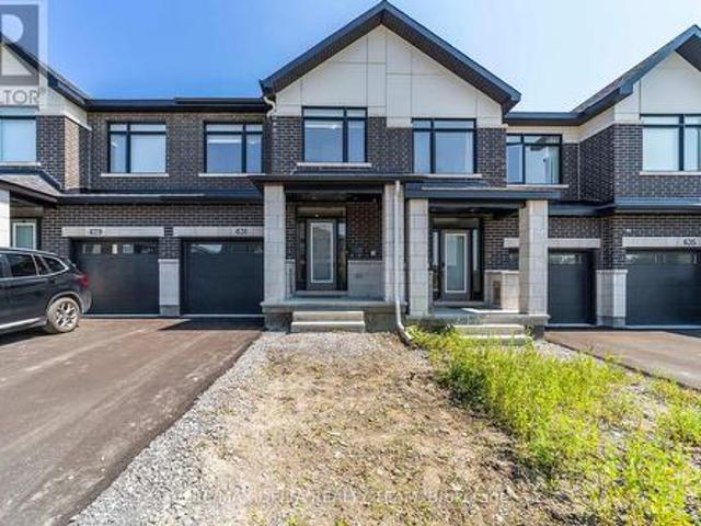 House for rent in Chapel Hill South, Ottawa