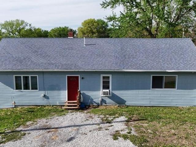 House for sale in Cosby, Missouri