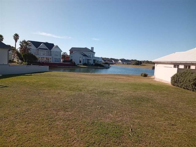 Land for sale in Cape St Francis, Eastern Cape