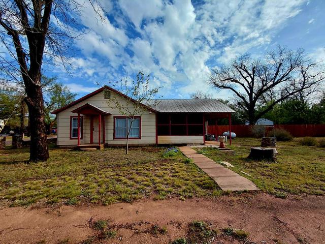 House for sale in Mason, Texas