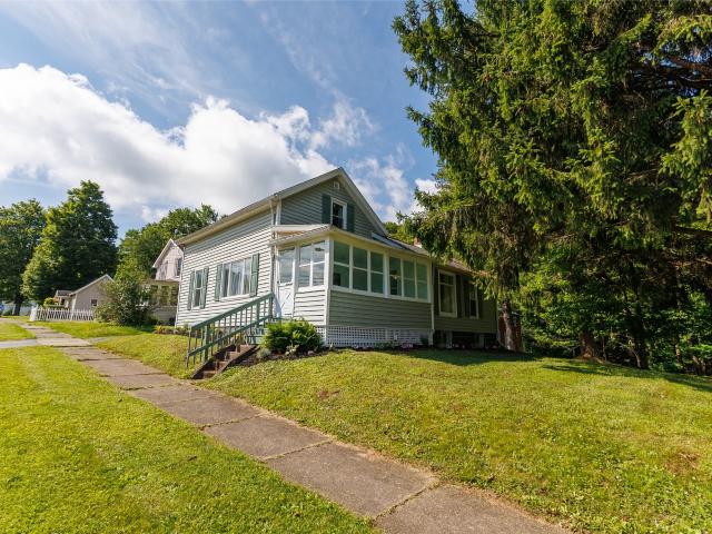 House for sale in Corry, Pennsylvania