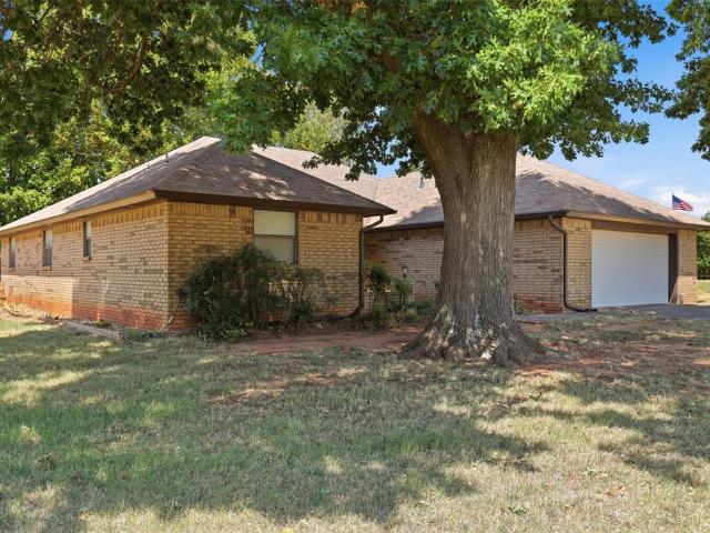 House for sale in Mustang, Oklahoma