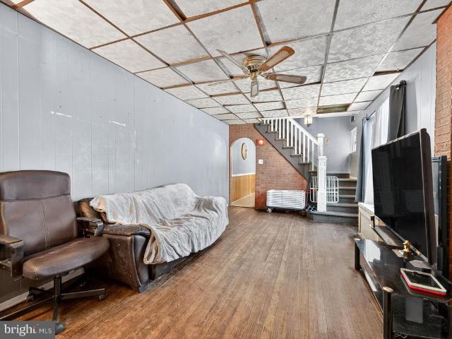Townhouse for sale in Trenton