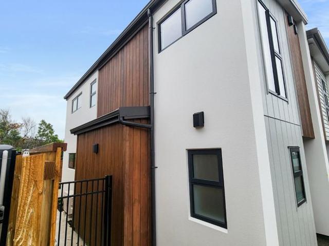 Apartment for rent in Grovedale Square, Lower Hutt