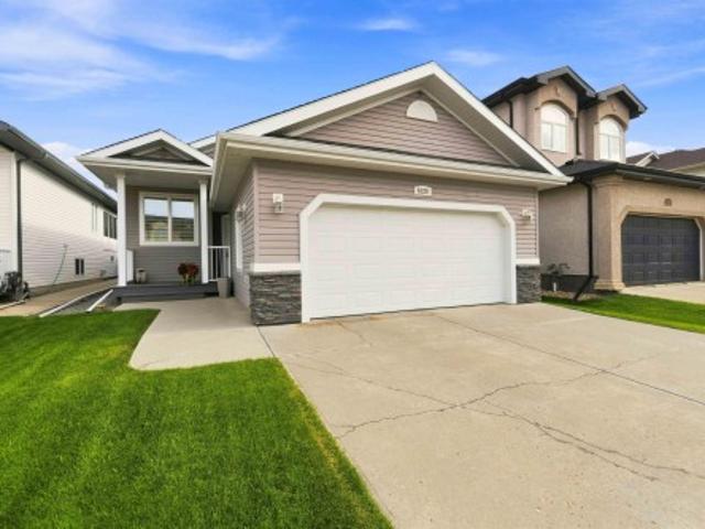 House for sale in Wedgewood, Alberta
