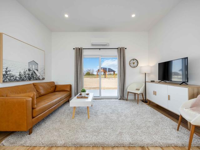 Apartment for rent in Lambton Shores, Southwestern Ontario