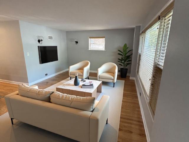 Property for rent in Chicago Park, Illinois