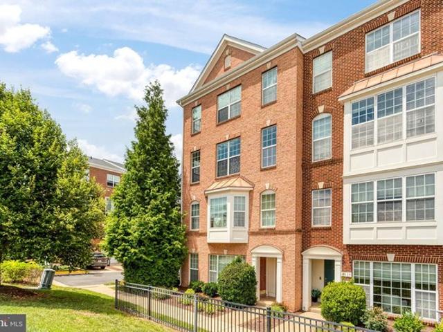 Condo for sale in Virginia