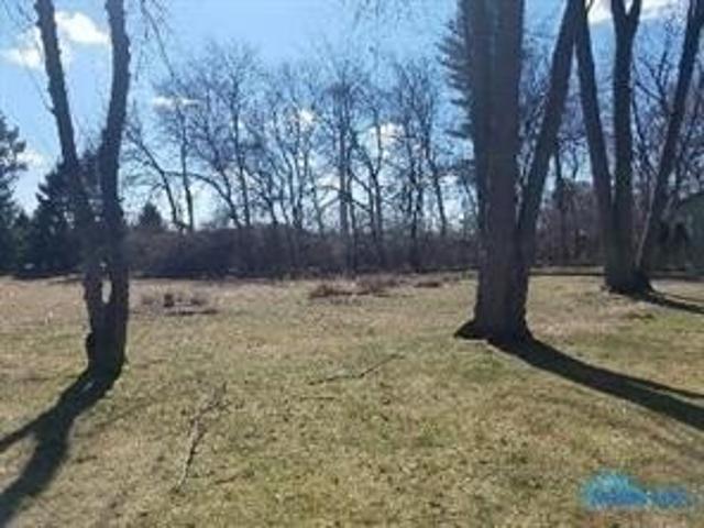 Land for sale in Lucas, Ohio