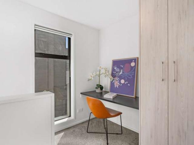 Townhouse for sale in Heathcote, Canterbury