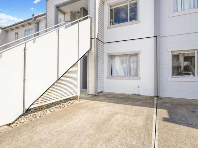 Apartment for sale in Matata, Wellington