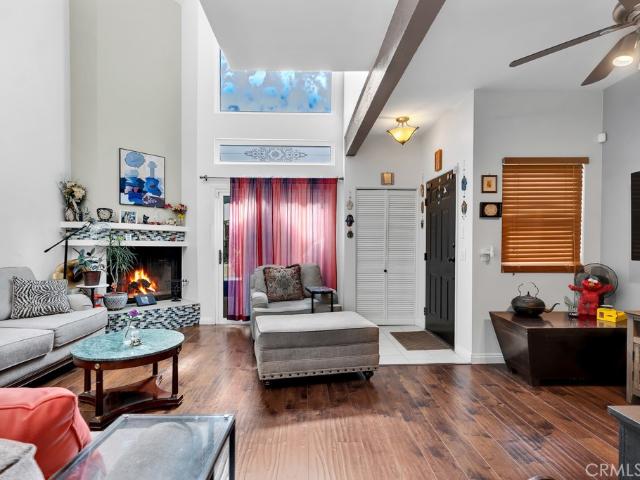 Property for sale in Tarzana Neighborhood Council District, Canoga Park