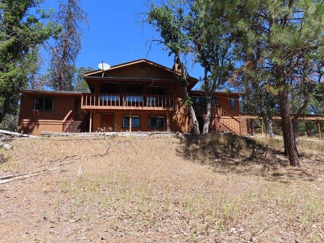 House for sale in Fort Jones, California