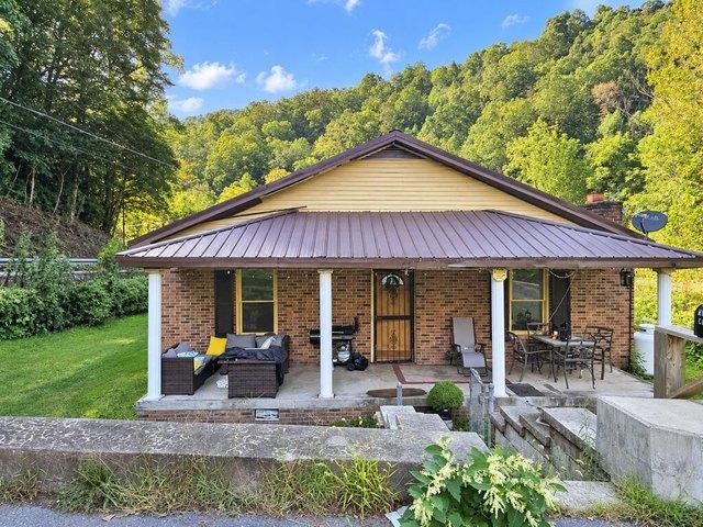 House for sale in Rhodell, West Virginia