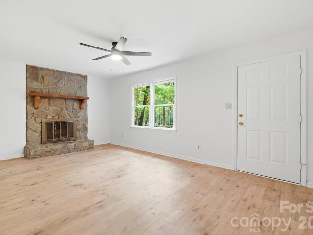 House for sale in Saddlewood, Mineral Springs